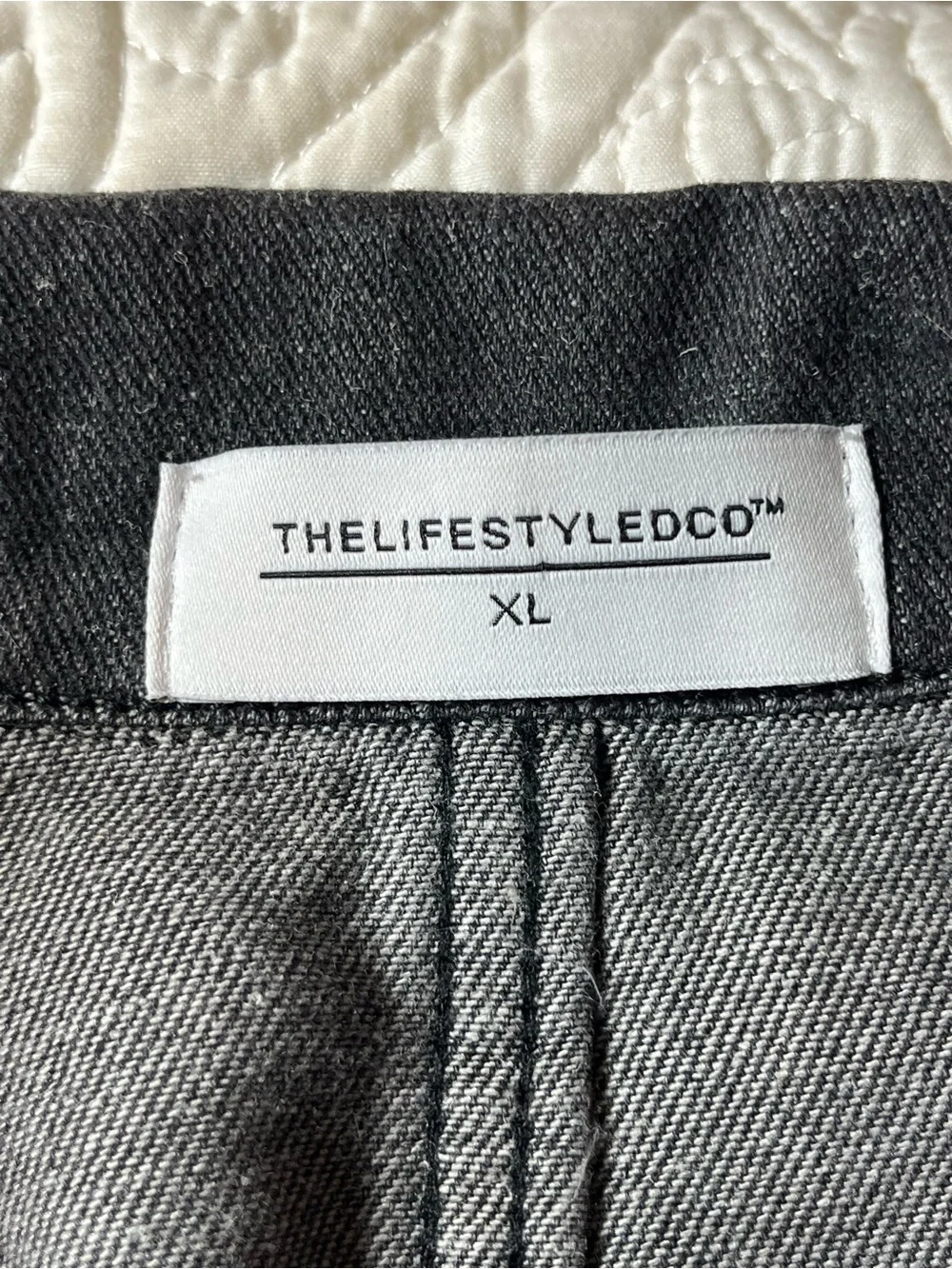The Lifestyled Co Oversized Black Denim Button-Front Vest, Flap Pockets, XL